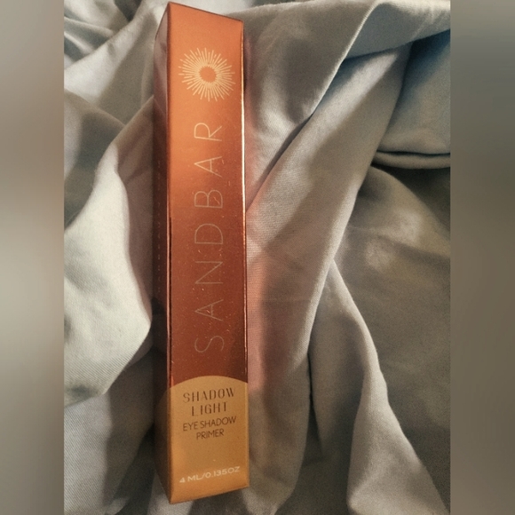 BNIB SANDBAR BEAUTY Shadow Light Eyeshadow Primer Base Staying Power 0.1… - Picture 1 of 4
